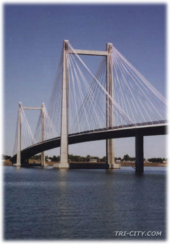 The Cable Bridge serves as a sort of local Tri-City Icon - 28k